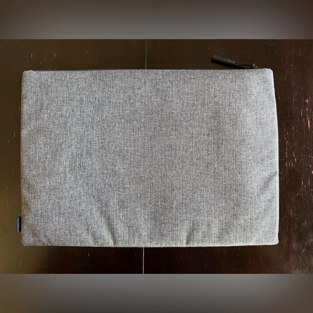 Incase Flat Sleeve for 13-inch MacBook Pro & Air Heather Gray